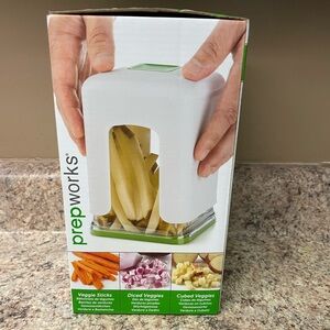 Progressive PrepWorks Tower Fry Cutter NIB